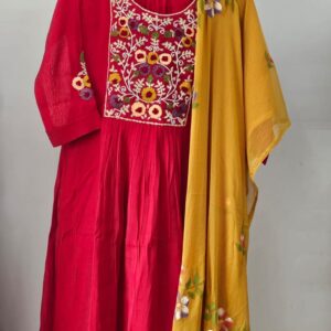 red mulchanderi contrast hand paint duppata